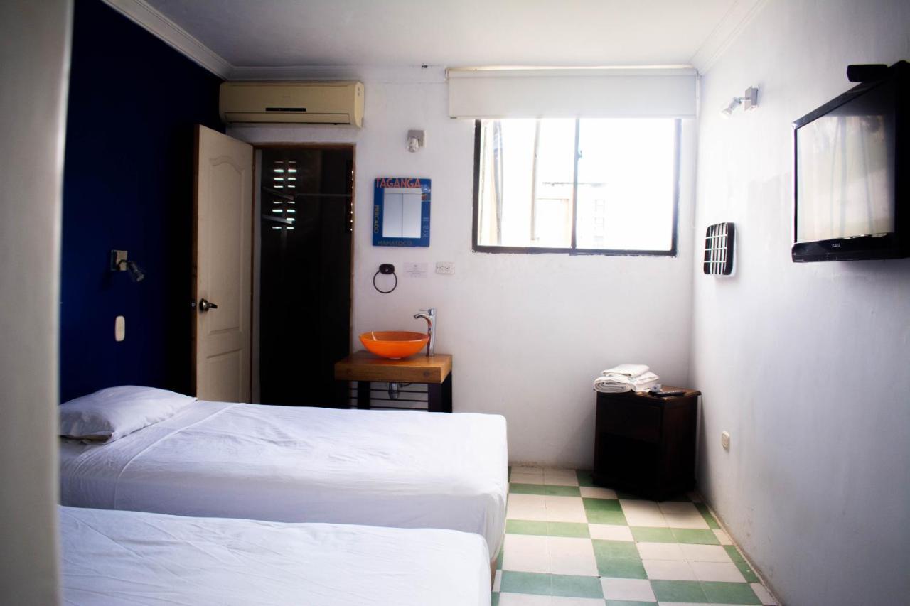 Hotel Miami SM Santa Marta  Esterno foto